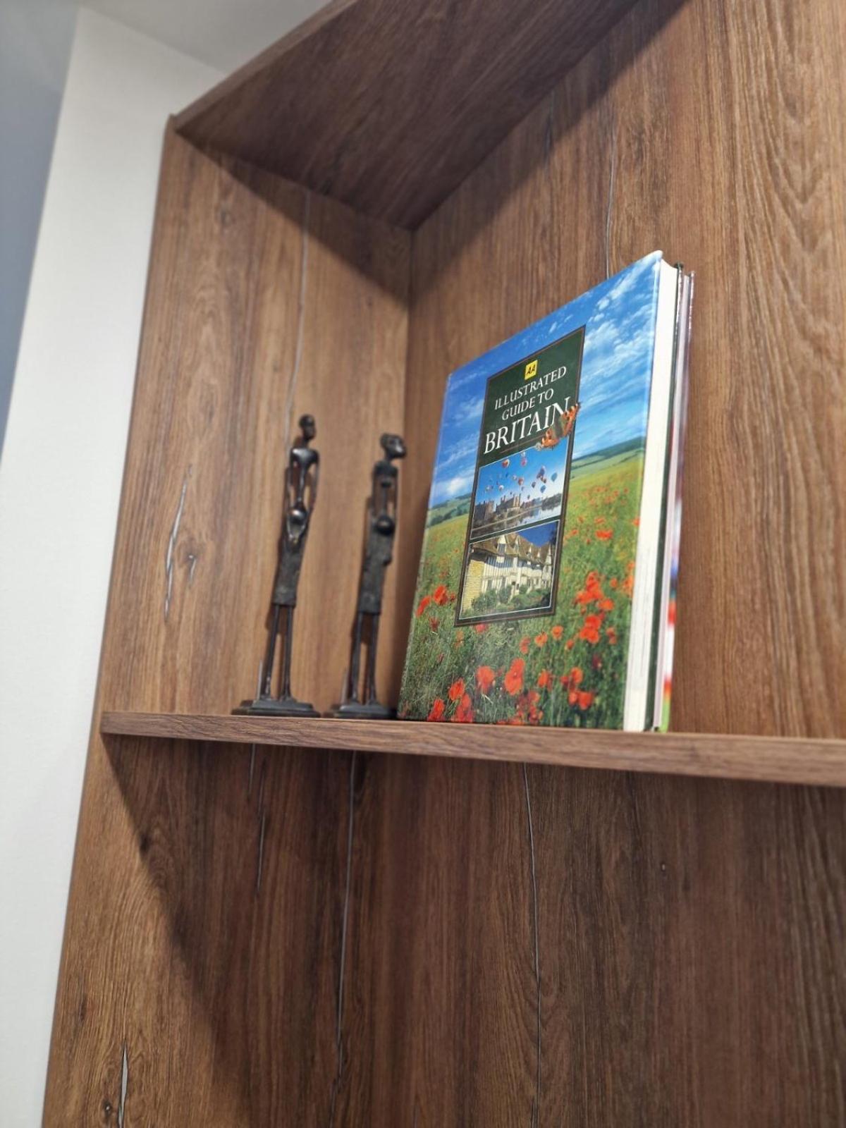 New Built Cosy Apartment Within Walking Distance Of Churchill Hospital Oxford Bagian luar foto